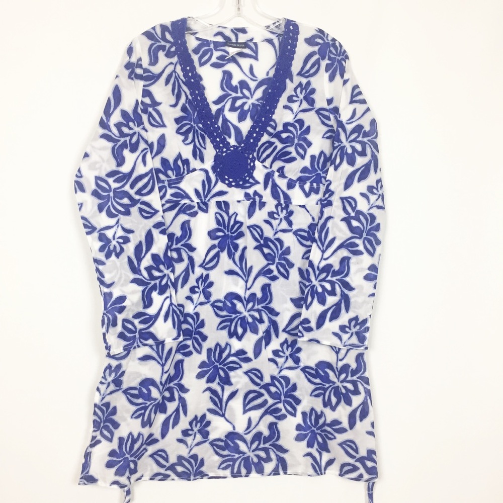 Boston Proper Floral Embroidered/Lace Tunic Top